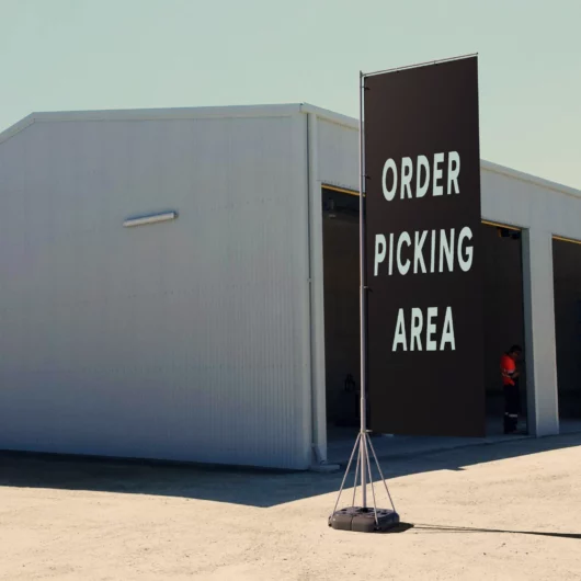 Rite 5M Flag Base and Pole Rite 5M Flag Base and Pole