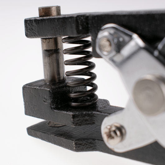 Handheld PowerPunch Handheld PowerPunch