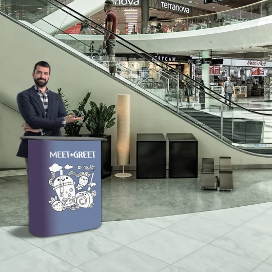 Meet and Greet Counter