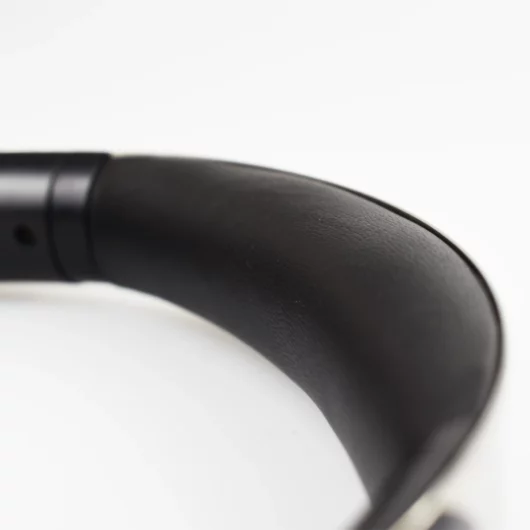 Zendio ANC Wireless Bluetooth Headphones Zendio ANC Wireless Bluetooth Headphones